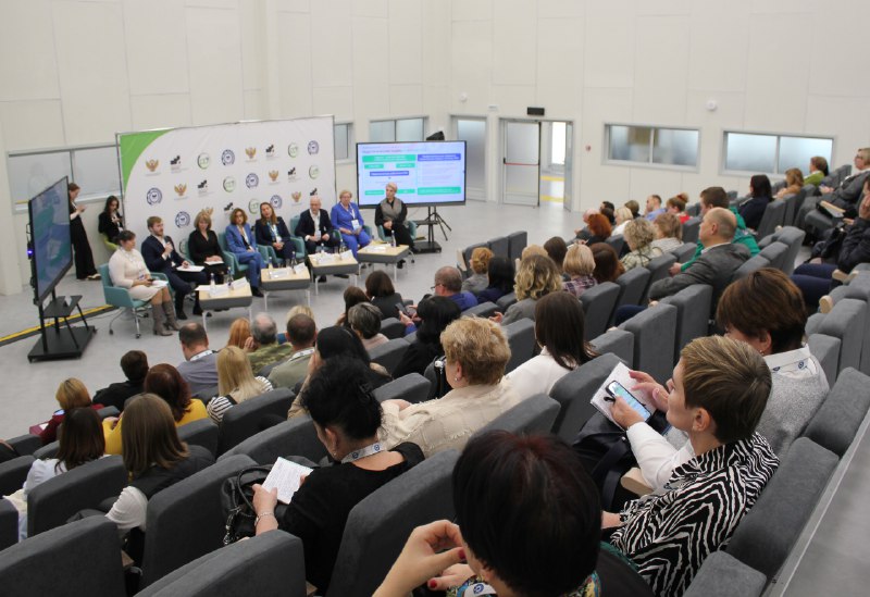 Совещание по программам обучения кластеров «Профессионалитета» прошло в технопарке Калуги