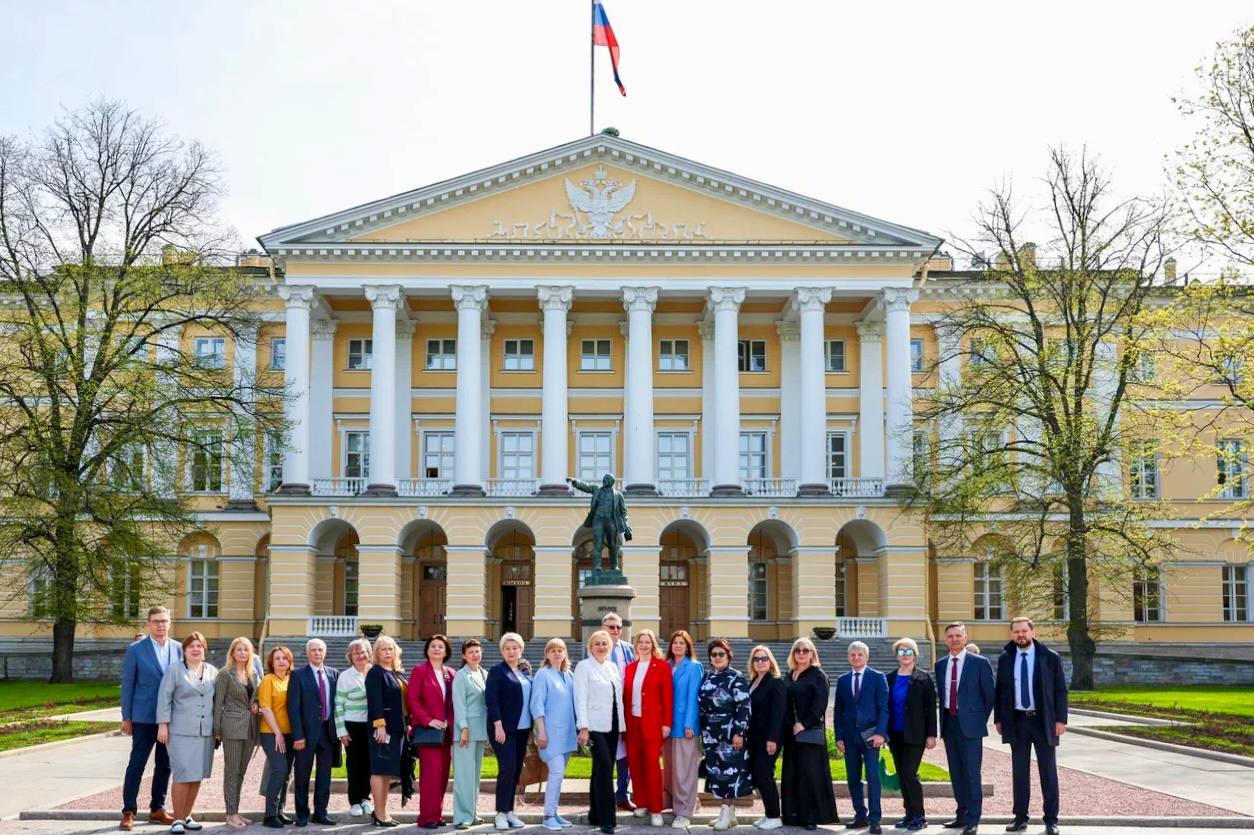 В Санкт-Петербурге состоялся Международный профессионально-образовательный симпозиум