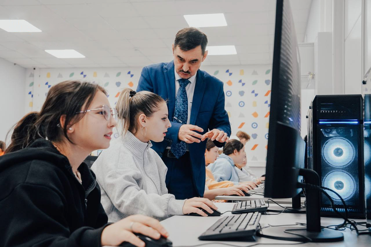 ИРПО проведет программу повышения квалификации для преподавателей общеобразовательных дисциплин в колледжах