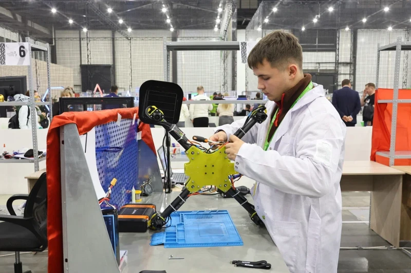 Путь в профессию: чемпионат «Профессионалы» открывает карьерные возможности для молодежи