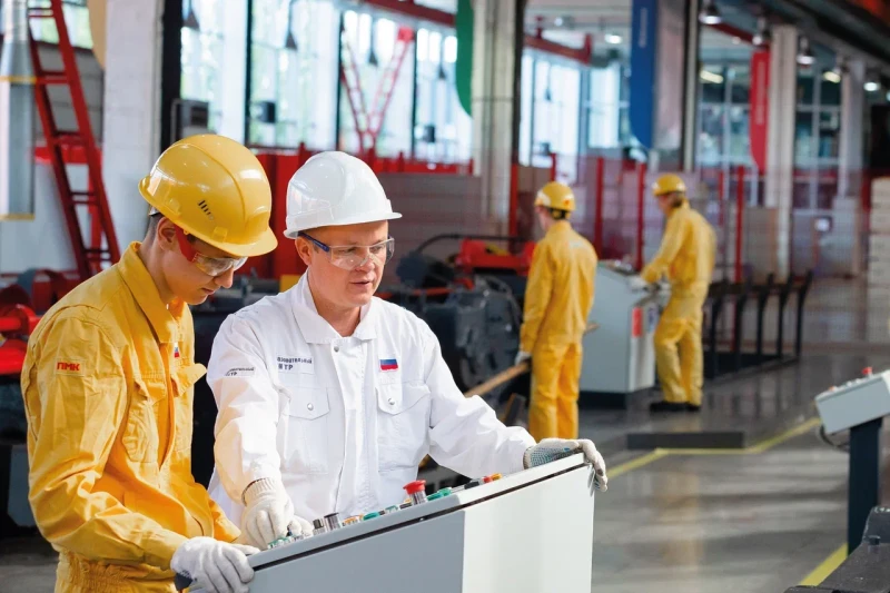 Эксперты ИРПО разработали сборник «Этика наставнических отношений»