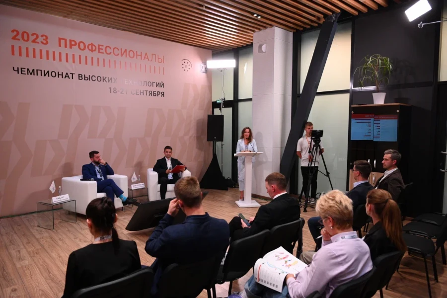 Искусственный интеллект и цифровизацию в медицине обсудили в рамках деловой программы Чемпионата высоких технологий